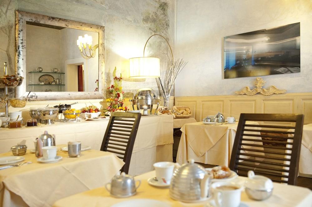 Hotel Palazzo Dal Borgo Firenze Restaurant billede